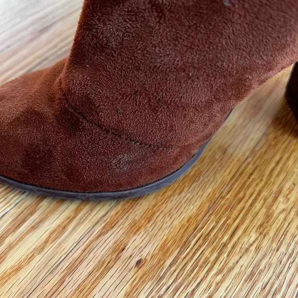 Forever21 boots - Picture 4 of 7